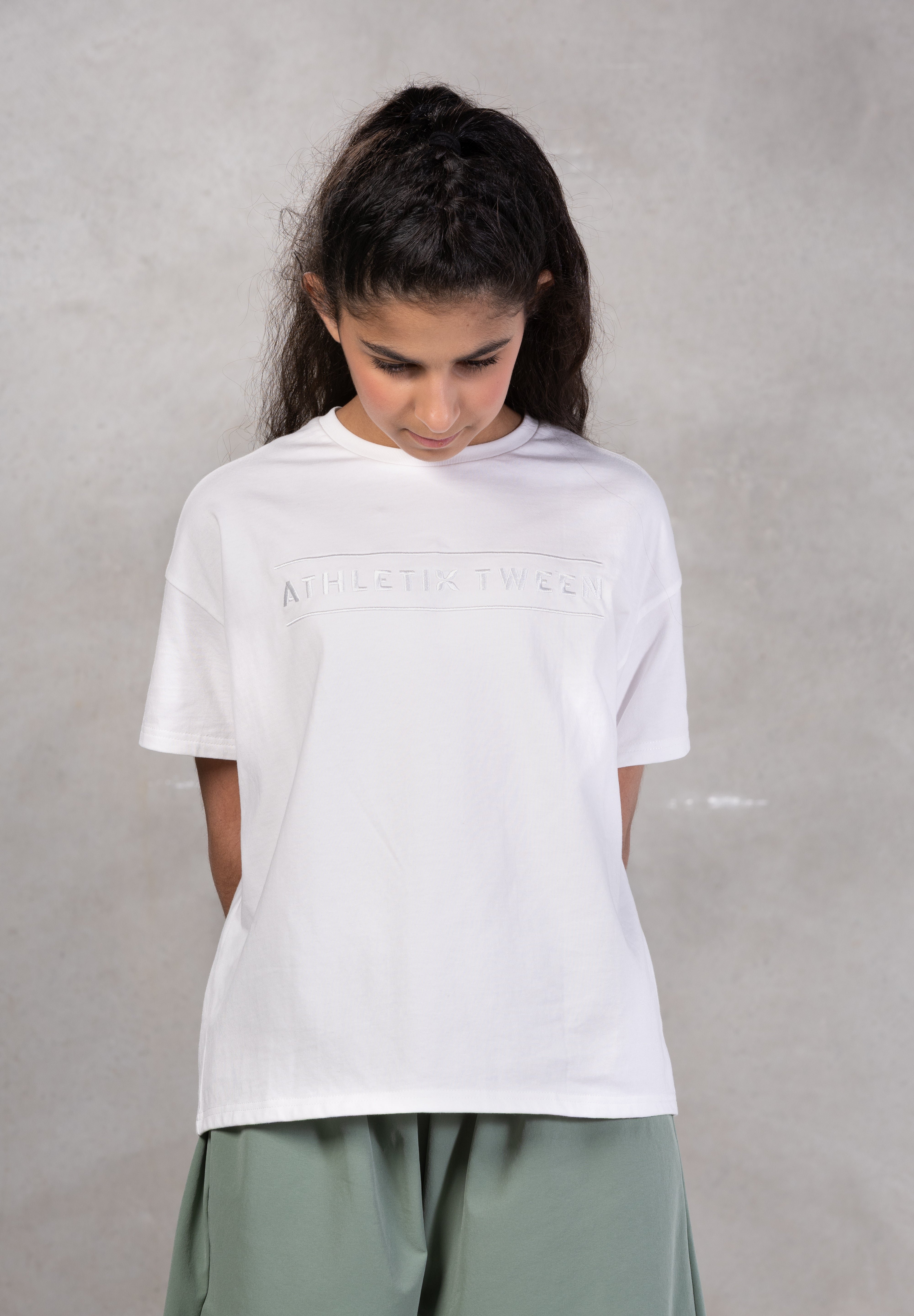 white tshirt freen lower