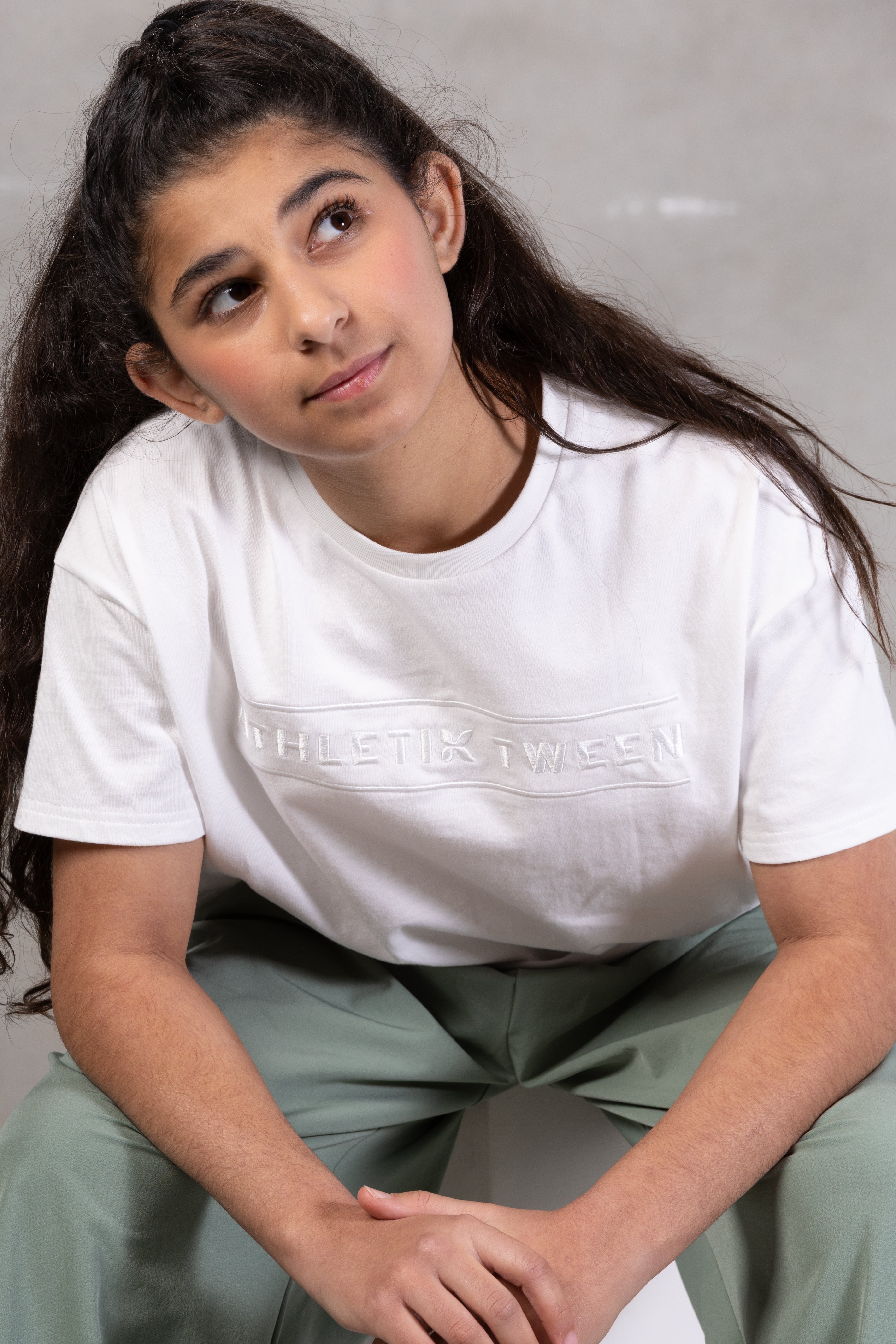 white tshirt freen lower