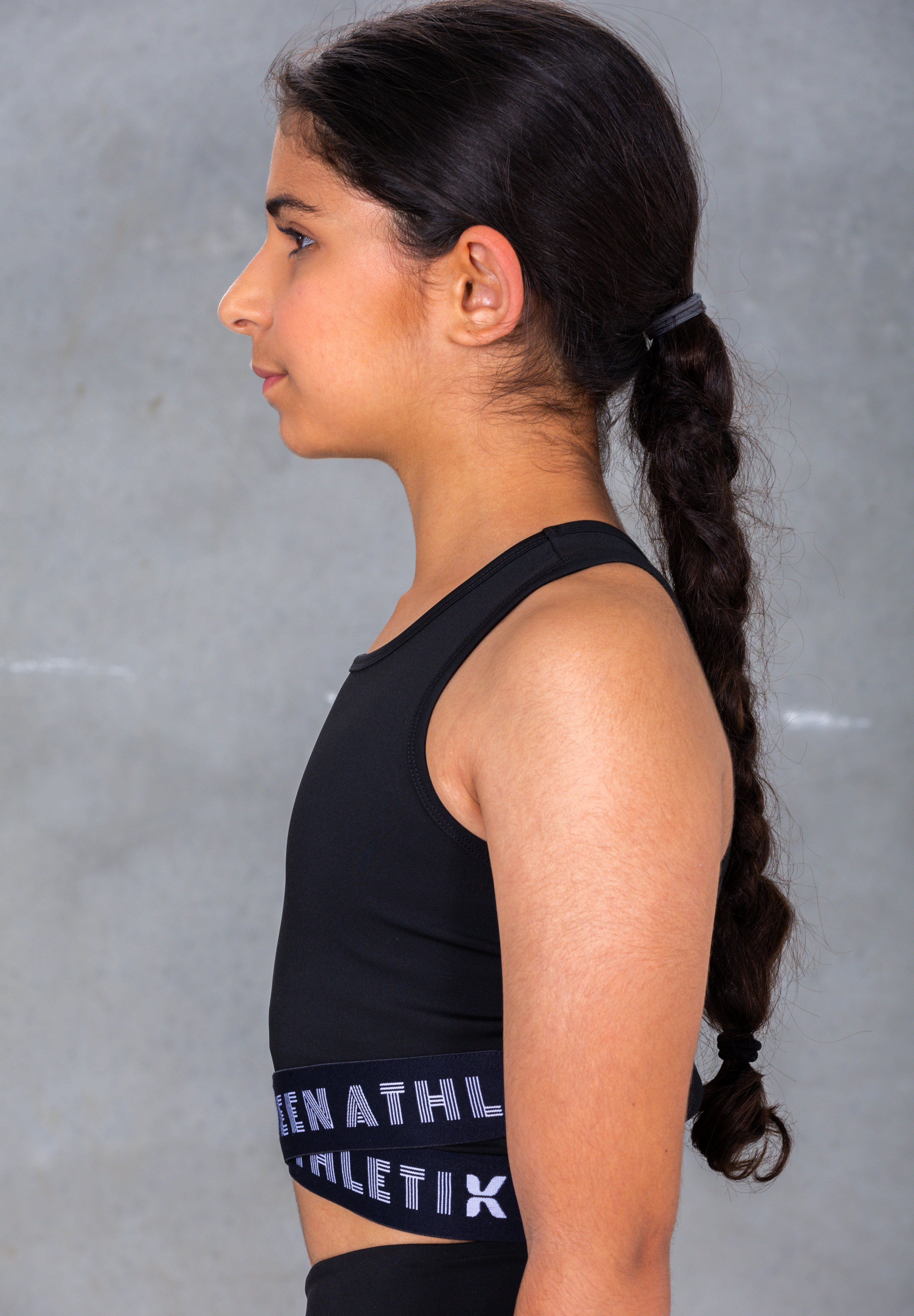 IZZY CROP