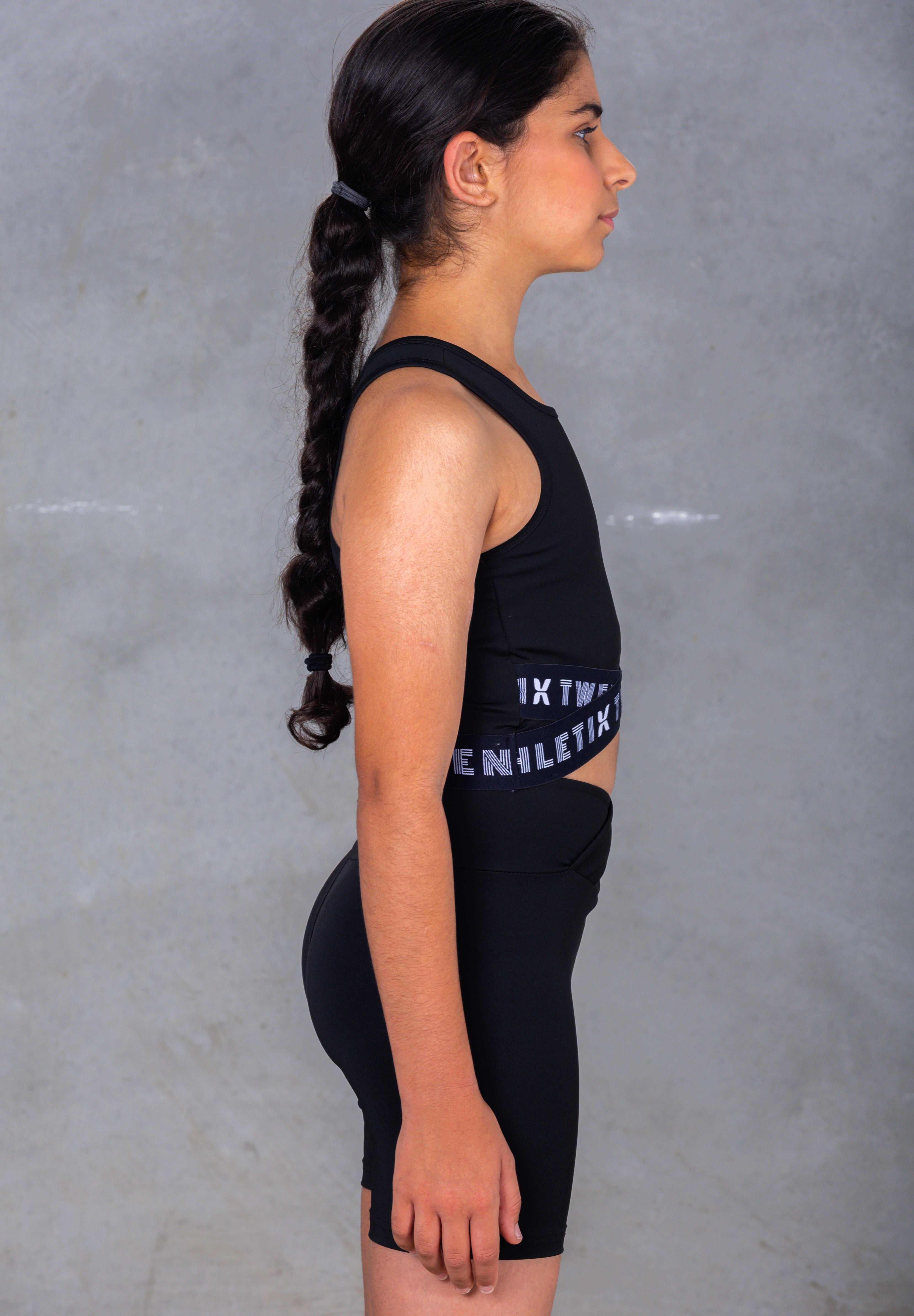 IZZY CROP